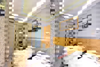 Sunlife Hotel Old City