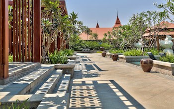 Hilton Nay Pyi Taw