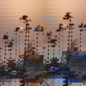 Constantinos The Great Beach Hotel