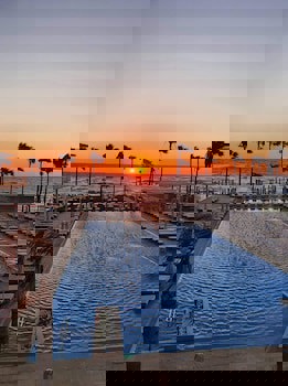 Constantinos The Great Beach Hotel