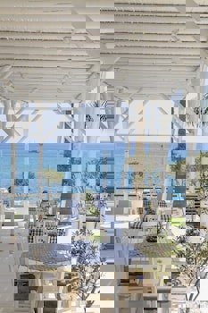 Constantinos The Great Beach Hotel