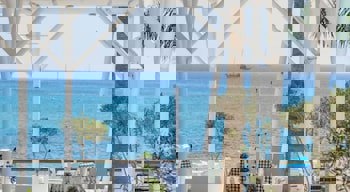 Constantinos The Great Beach Hotel