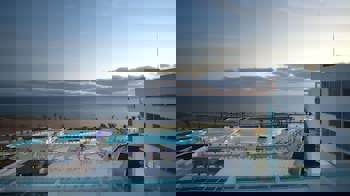 King Evelthon Beach Hotel & Resort