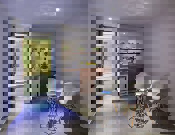 King Evelthon Beach Hotel & Resort