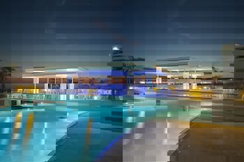 King Evelthon Beach Hotel & Resort