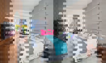 King Evelthon Beach Hotel & Resort