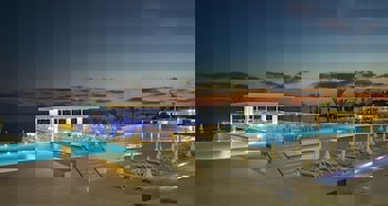 King Evelthon Beach Hotel & Resort