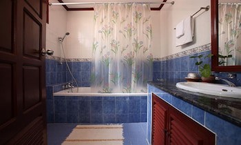 Vansana Plain Of Jars Hotel