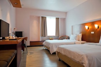 Parkcity Everly Hotel