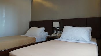 Cbd Plaza Hotel