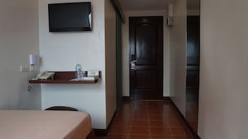 Cbd Plaza Hotel