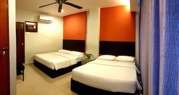 Golden Court Hotel