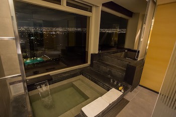 Freshfields Hotel