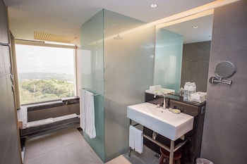Freshfields Hotel