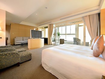 Freshfields Hotel