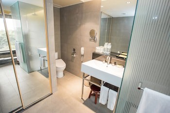 Freshfields Hotel