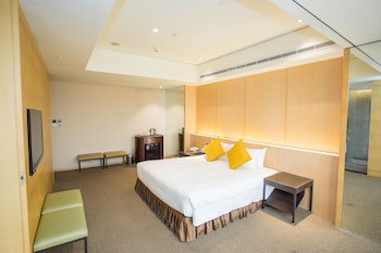 Freshfields Hotel