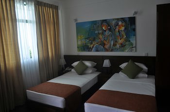 Amaara Sky Hotel