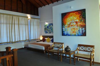 Amaara Sky Hotel