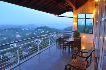 Amaara Sky Hotel