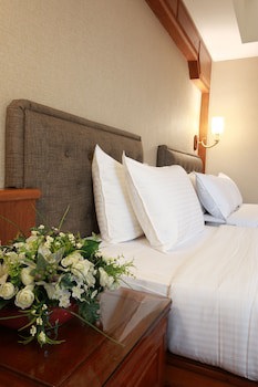 Highness Hotel