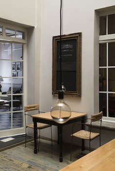 El Patio 77