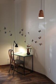 El Patio 77