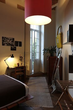 El Patio 77