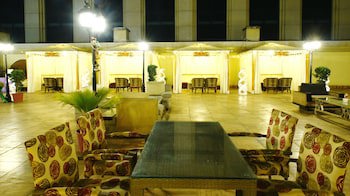Hotel Babylon Inn