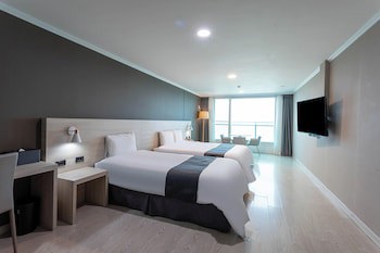 Gyeongpo Soo Hotel