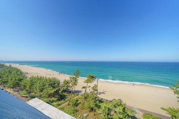 Gyeongpo Soo Hotel