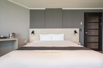 Gyeongpo Soo Hotel