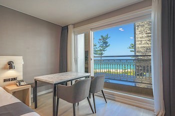Gyeongpo Soo Hotel