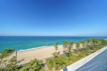 Gyeongpo Soo Hotel