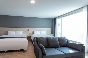Gyeongpo Soo Hotel