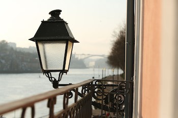 1872 River House By Olivia