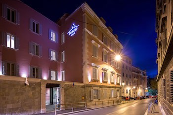 Cornaro Hotel