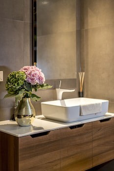 Cornaro Hotel