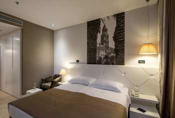 Cornaro Hotel