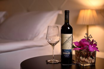 Cornaro Hotel