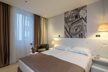 Cornaro Hotel