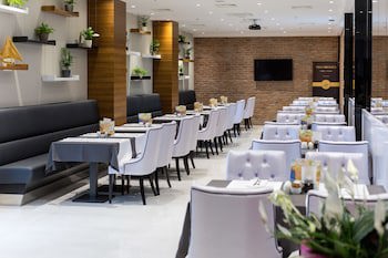 Cornaro Hotel