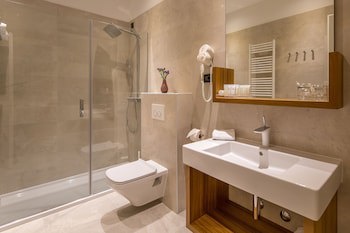 Cornaro Hotel