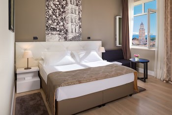 Cornaro Hotel