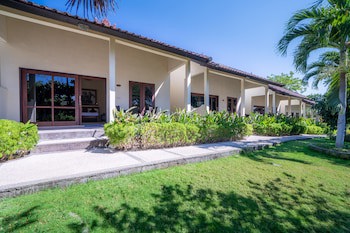 Ocean Sun Dive Resort