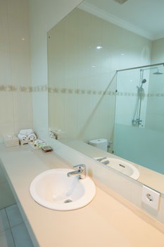 The Brothers Villas Padang Padang