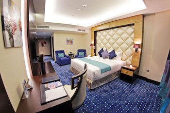 Armada Avenue Hotel