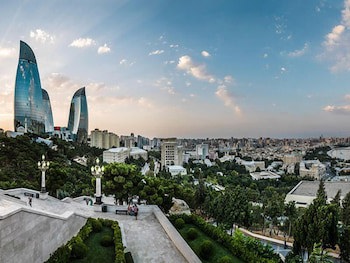 Shah Palace Luxury Museum Hotel