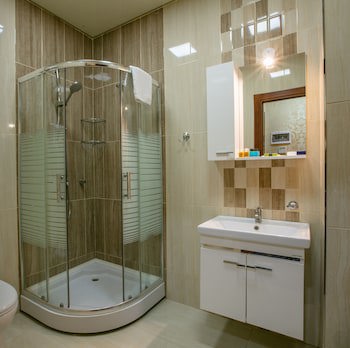 Shah Palace Luxury Museum Hotel