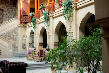Shah Palace Luxury Museum Hotel